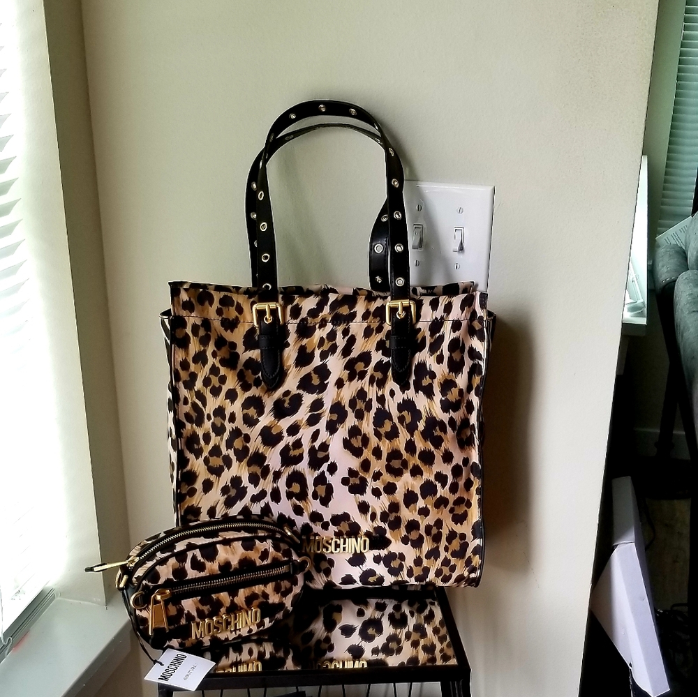 MOSCHINO BUNDLE TOTE & CROSSBODY